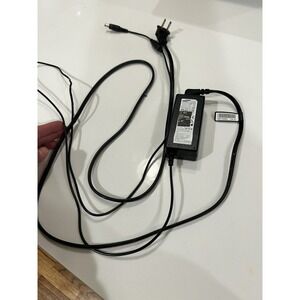 Genuine OEM Samsung A2514 KSM 14V 25W Monitor AC DC Adapter Power Charger